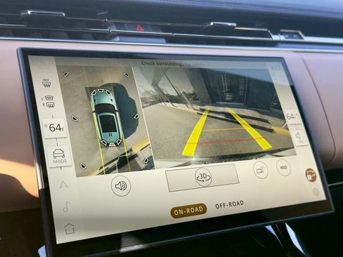 Used 2025 Land Rover Range Rover Sport Dynamic SE image 14