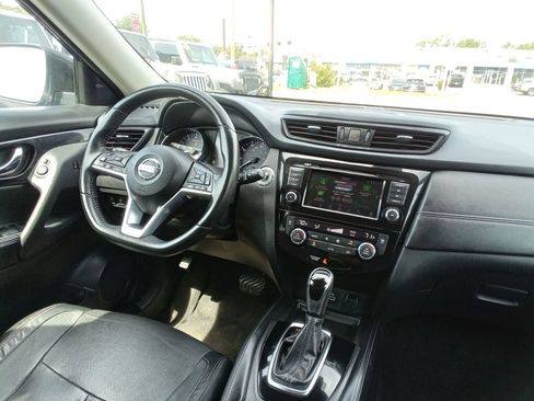 Used 2018 Nissan Rogue SL image 14