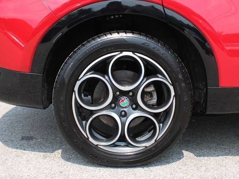 Used 2024 Alfa Romeo Tonale Ti AWD/4WD image 37