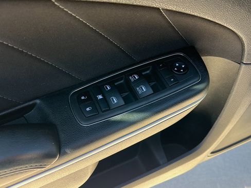Certified 2023 Dodge Charger SXT image 21