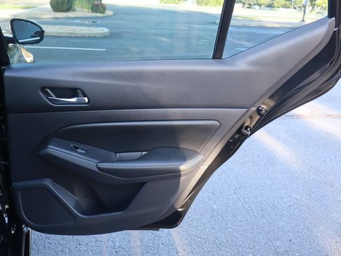 Used 2019 Nissan Altima 2.5 SV FWD image 25