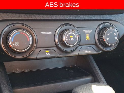 Used 2020 Kia Forte LXS FWD image 15
