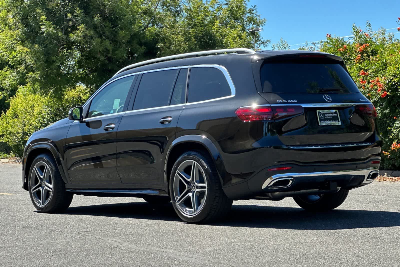 New 2026 Mercedes-Benz GLS 450 4MATIC image 5
