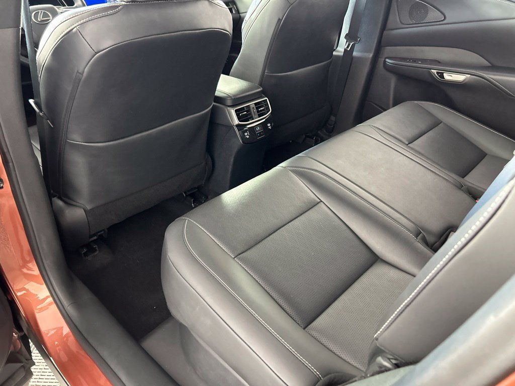 Used 2023 Lexus RX 350 Premium Plus w/ Accessory Package AWD/4WD image 26