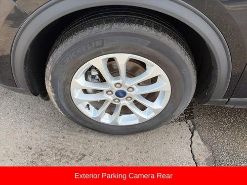 Used 2022 Ford Escape SE w/ Cold Weather Package image 11