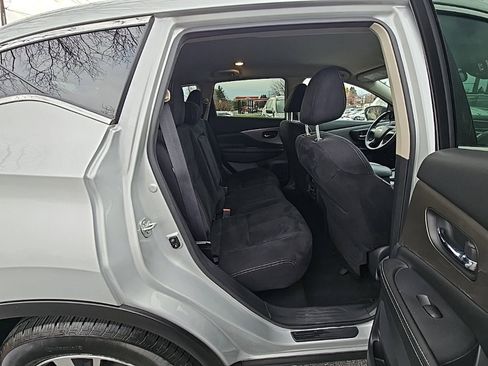 Used 2021 Nissan Murano S image 43