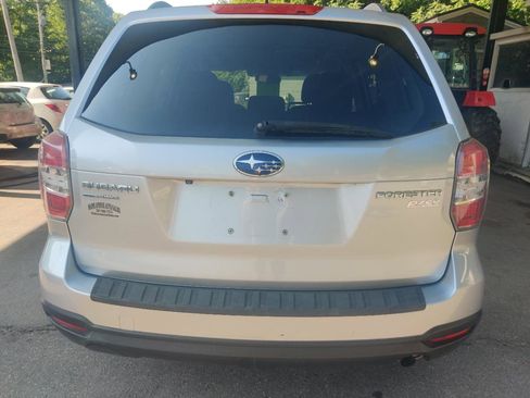 Used 2015 Subaru Forester 2.5i Premium AWD/4WD image 5