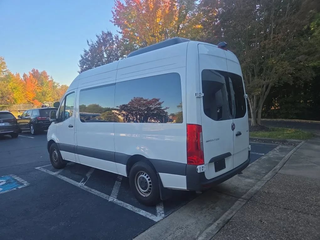 Used 2025 Mercedes-Benz Sprinter 2500 image 2