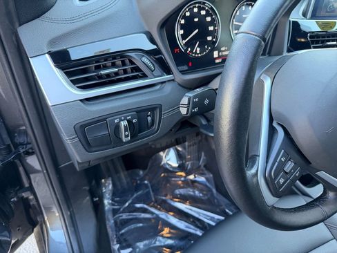 Used 2022 BMW X1 xDrive28i w/ Premium Package image 14