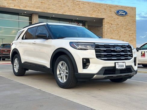 New 2026 Ford Explorer Active w/ Active Comfort Package image 53