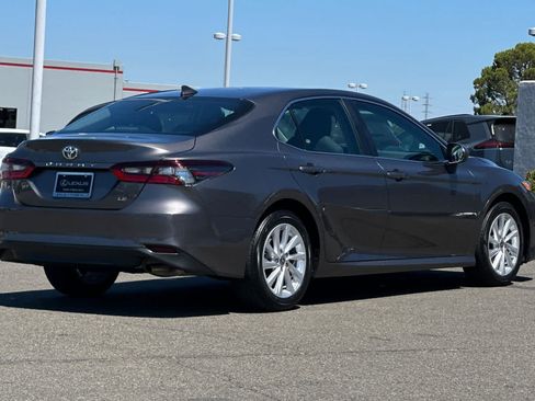 Used 2023 Toyota Camry LE FWD image 2
