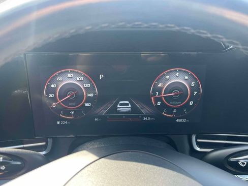 Used 2023 Hyundai Elantra SEL w/ Convenience Package FWD image 24