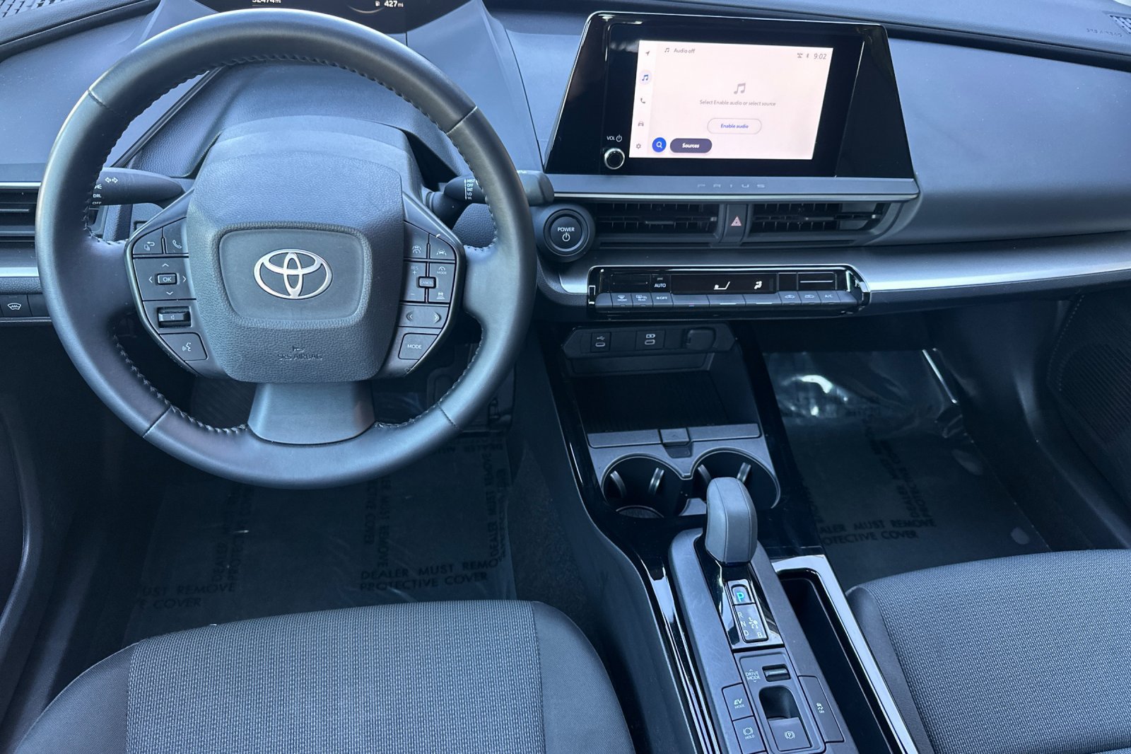 Certified 2025 Toyota Prius LE AWD/4WD image 17