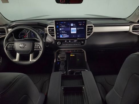 Used 2023 Toyota Tundra Limited image 25