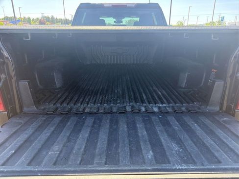 Used 2024 Chevrolet Silverado 1500 LT AWD/4WD image 21