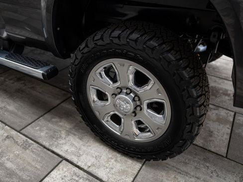 Used 2016 RAM 2500 Laramie image 15