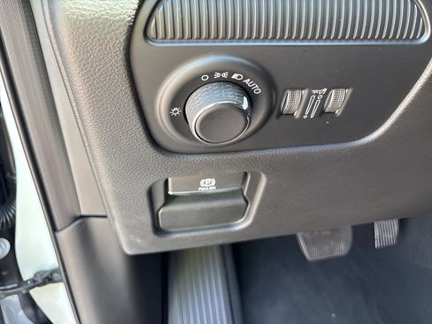 New 2026 Jeep Grand Wagoneer Limited AWD/4WD image 27