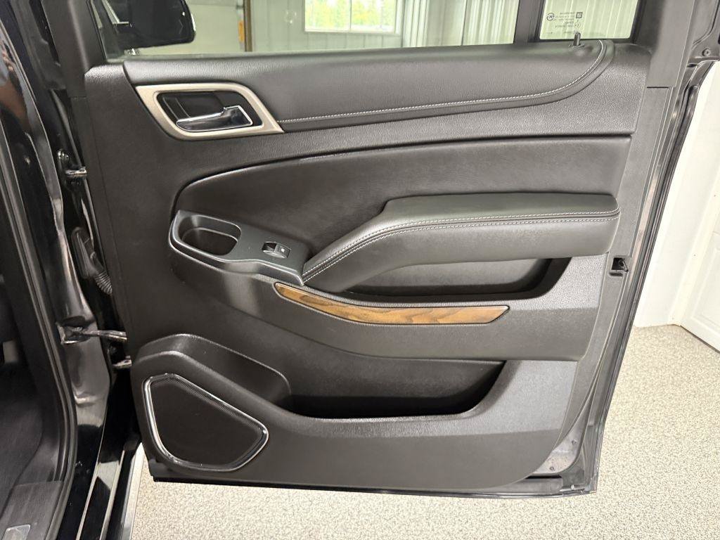 Used 2019 GMC Yukon XL Denali w/ Denali Ultimate Package AWD/4WD image 44