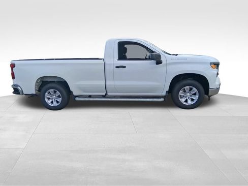 Used 2025 Chevrolet Silverado 1500 W/T RWD image 4