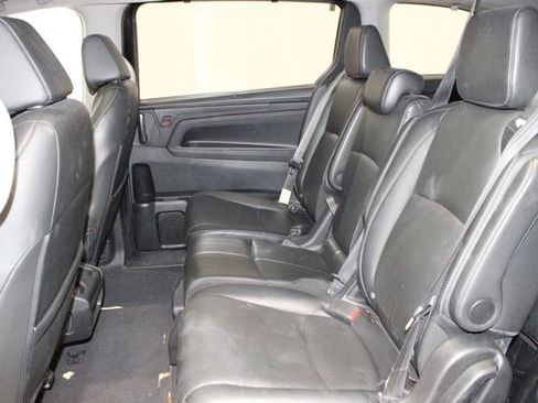 Used 2022 Honda Odyssey EX-L image 11