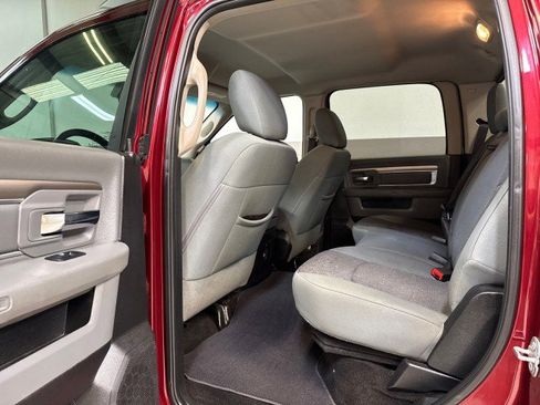 Used 2018 RAM 2500 Lone Star image 31