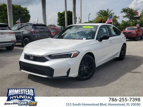 Used 2025 Honda Civic Sport image 1