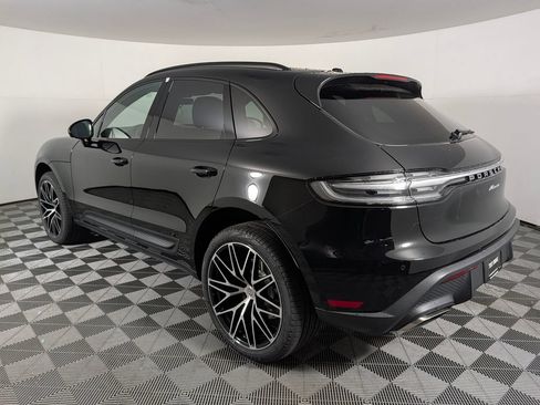 New 2026 Porsche Macan AWD/4WD image 3