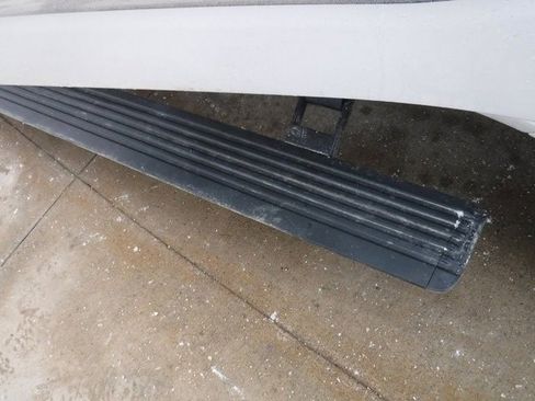 Used 2019 RAM 1500 Limited image 12