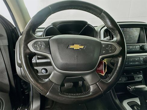 Used 2018 Chevrolet Colorado LT w/ Luxury Package, Chrome image 11