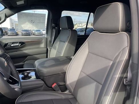 New 2026 Chevrolet Tahoe Premier image 16