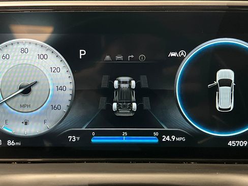 Used 2023 Hyundai Tucson Limited AWD/4WD image 15