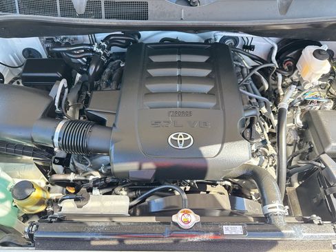 Certified 2020 Toyota Sequoia Platinum RWD image 18
