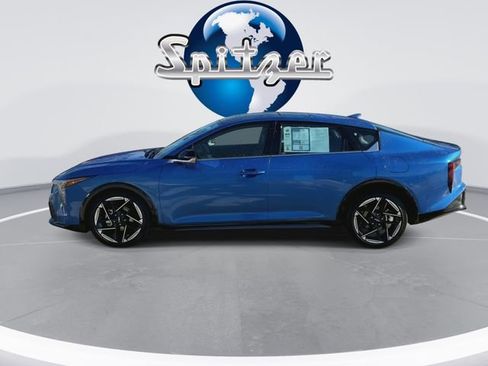 Used 2025 Kia K4 GT-Line w/ GT-Line Sunroof Package image 6