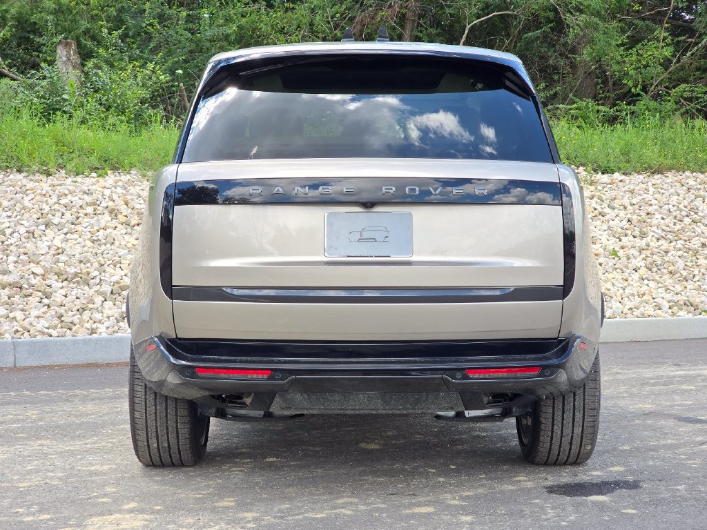 New 2026 Land Rover Range Rover SE AWD/4WD image 5