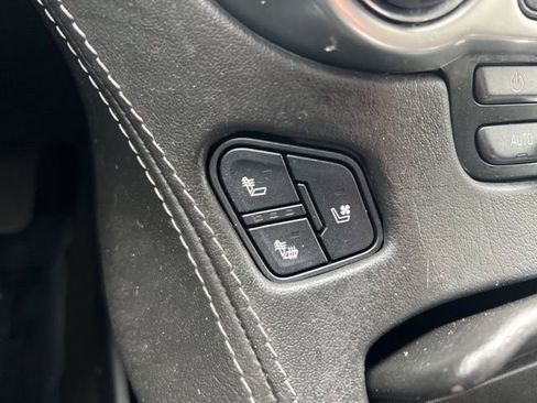 Used 2018 Chevrolet Tahoe Premier AWD/4WD image 14