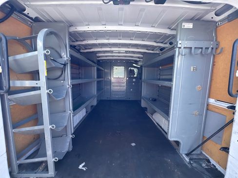 Used 2020 Nissan NV 1500 SV RWD image 10