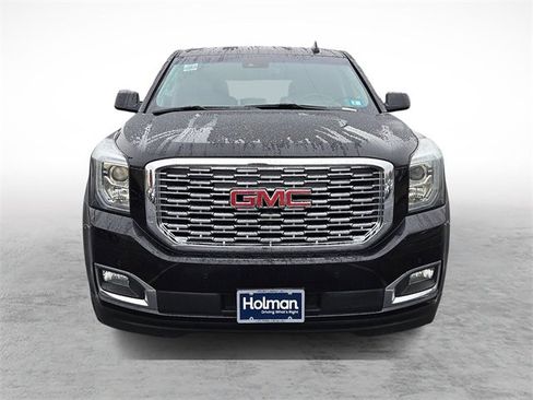 Used 2019 GMC Yukon Denali w/ Denali Ultimate Package image 2