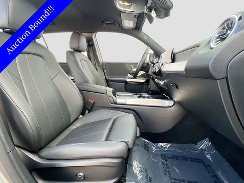 Used 2024 Mercedes-Benz EQB 250+ image 26