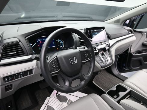Used 2024 Honda Odyssey EX-L image 21