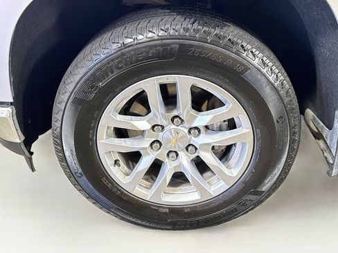 Used 2019 Chevrolet Silverado 1500 LTZ RWD image 38