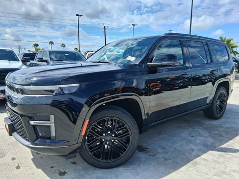 New 2026 Jeep Grand Wagoneer Limited AWD/4WD image 3