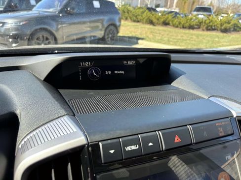 Used 2019 Subaru Ascent Touring w/ Popular Package #2A image 18