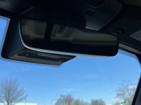 Used 2020 Jeep Wrangler Unlimited Sahara image 27