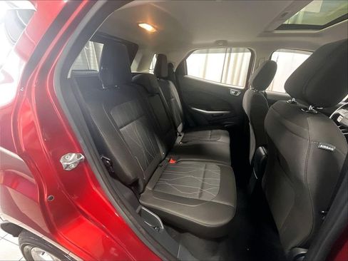 Used 2019 Ford EcoSport SE w/ Interior Protection Package FWD image 16