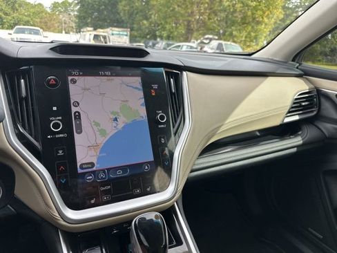 Used 2020 Subaru Outback Limited w/ Popular Package #2 image 17