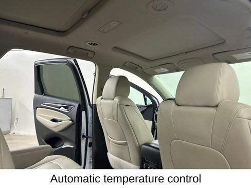Used 2021 Buick Enclave Premium w/ Sun and Sites Package AWD/4WD image 26