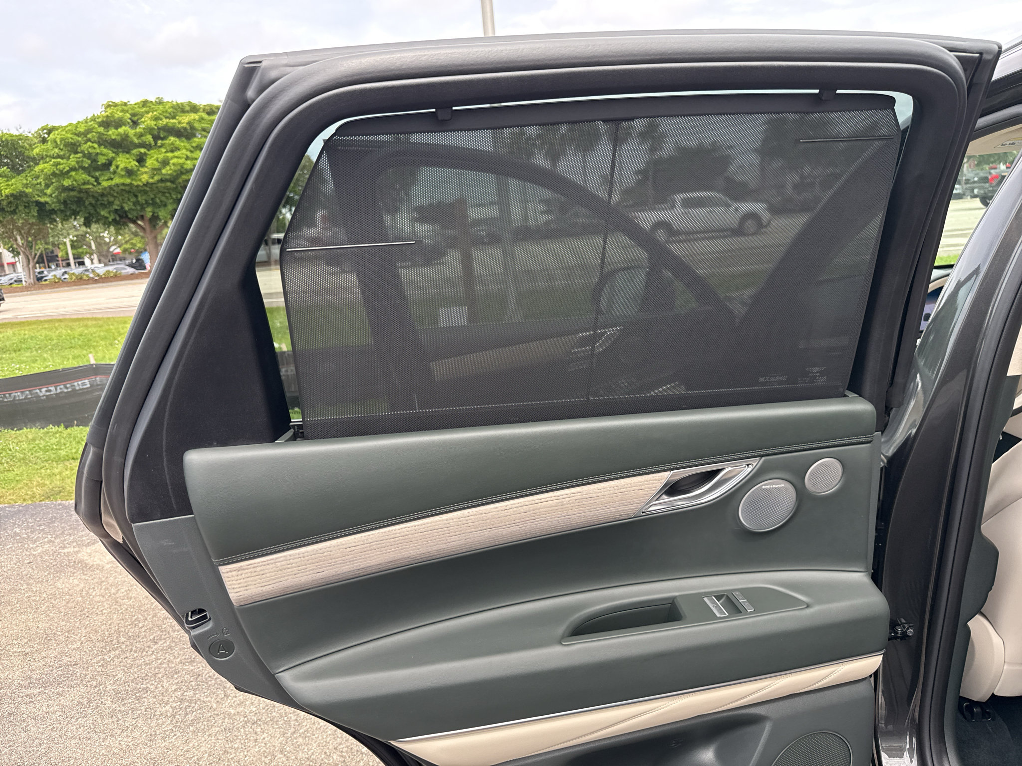 Certified 2025 Genesis GV80 3.5T Prestige AWD/4WD image 26