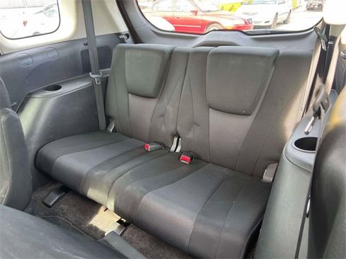 Used 2013 MAZDA MAZDA5 Sport image 14