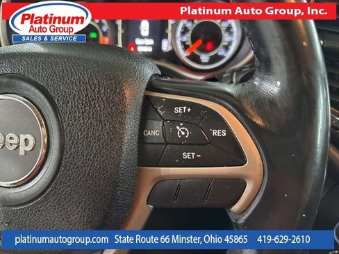 Used 2015 Jeep Cherokee Latitude w/ Comfort/Convenience Group AWD/4WD image 17