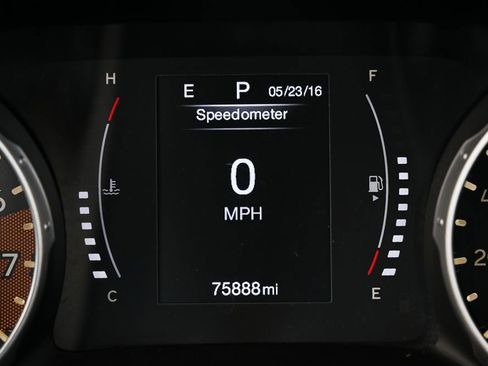 Used 2018 Jeep Compass Latitude image 13